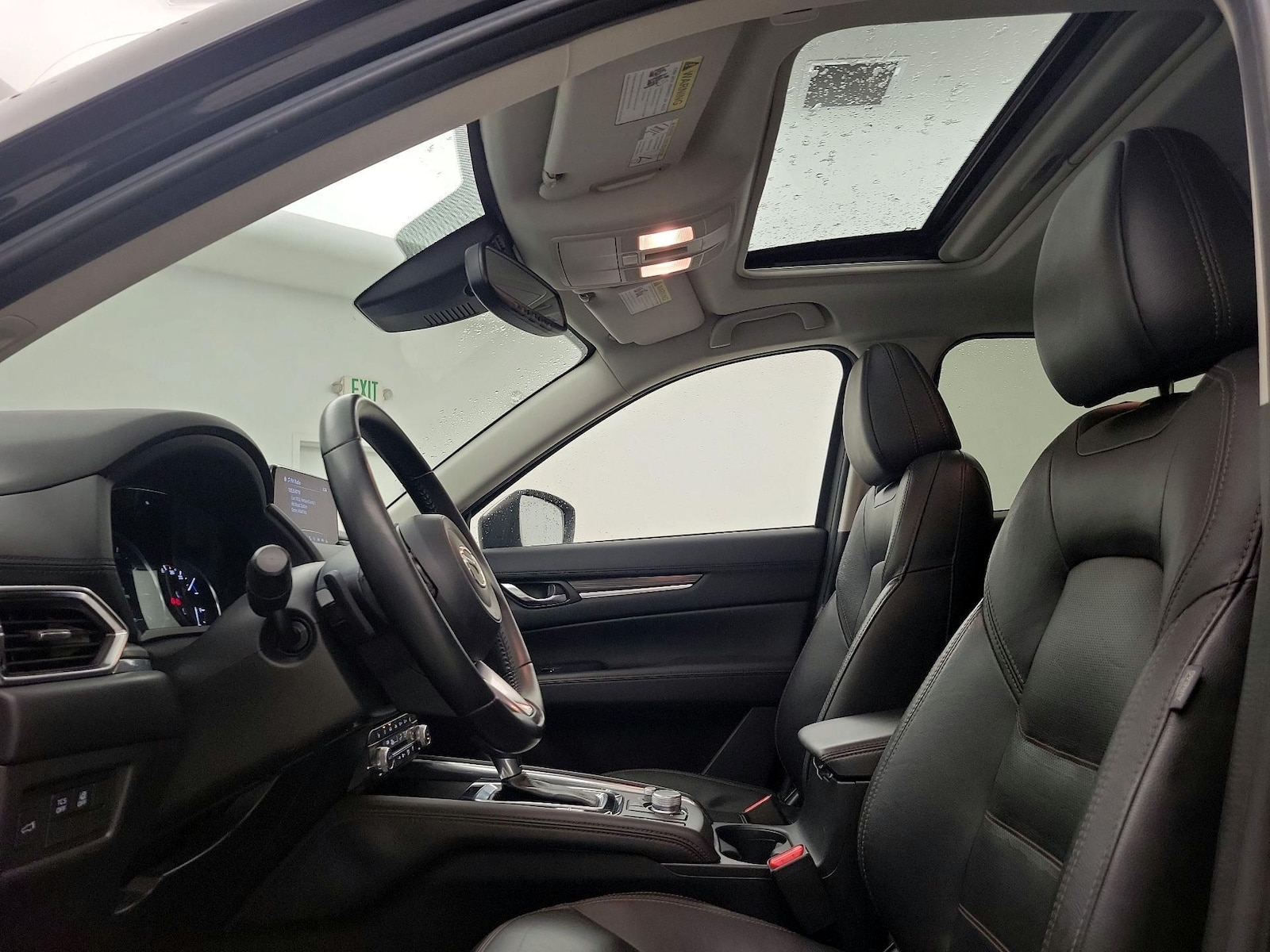 Sunroof(s) & Overhead Airbags