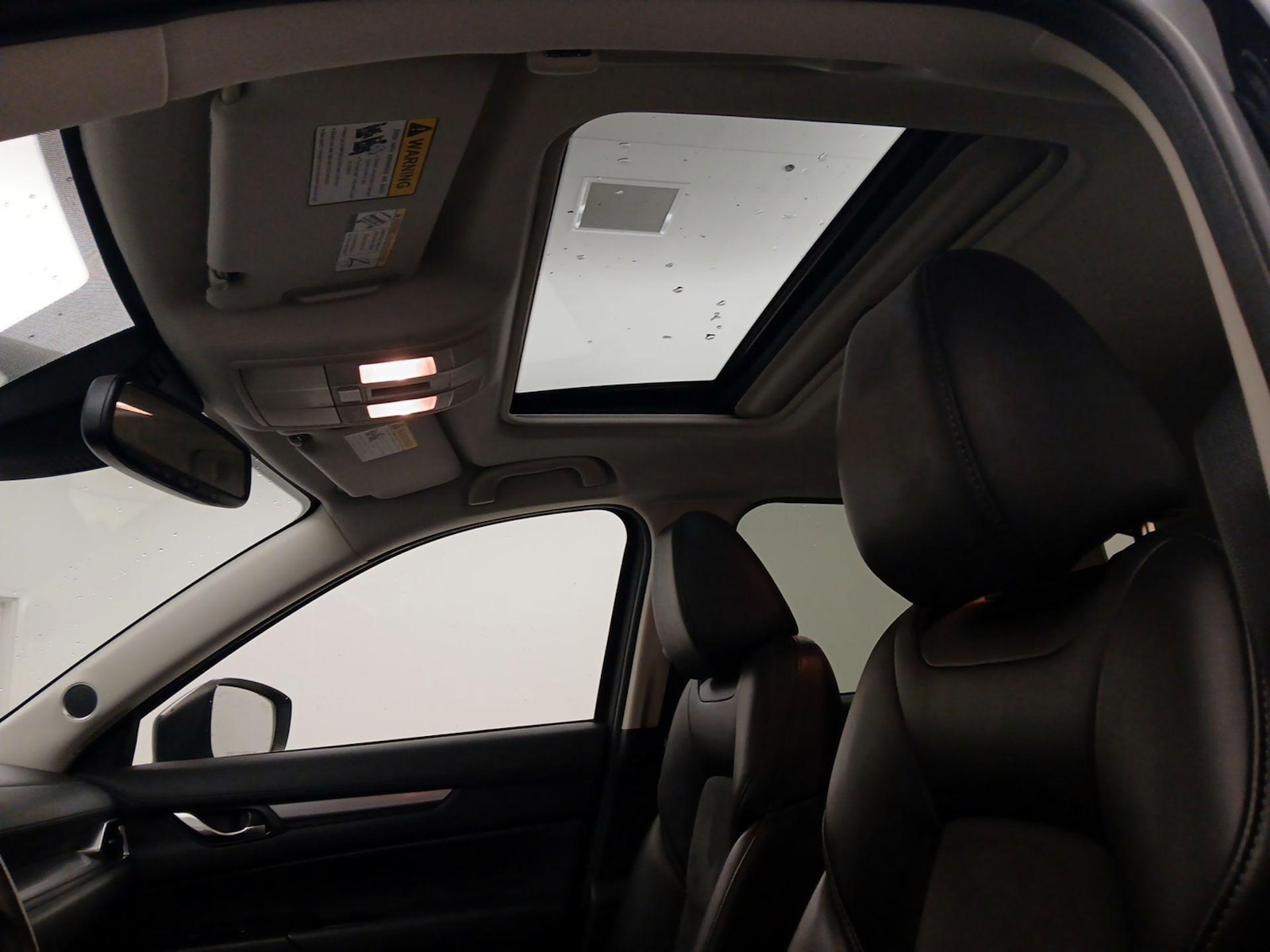 Sunroof(s) & Overhead Airbags