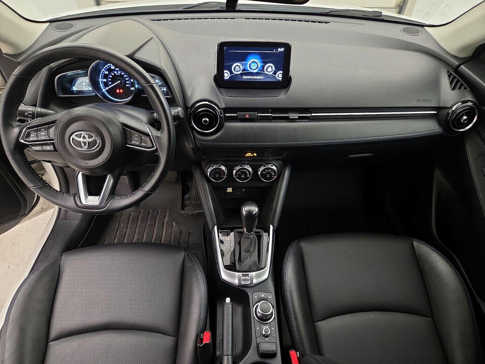 Apple CarPlay® & Android Auto™
