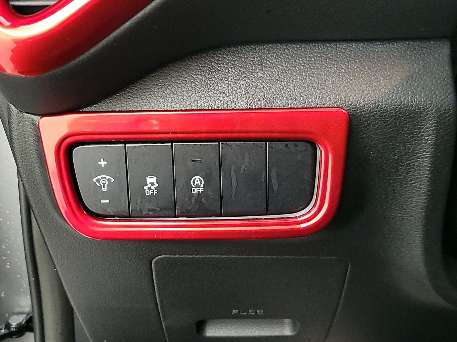 2025 Kia Soul LX - Photo 14