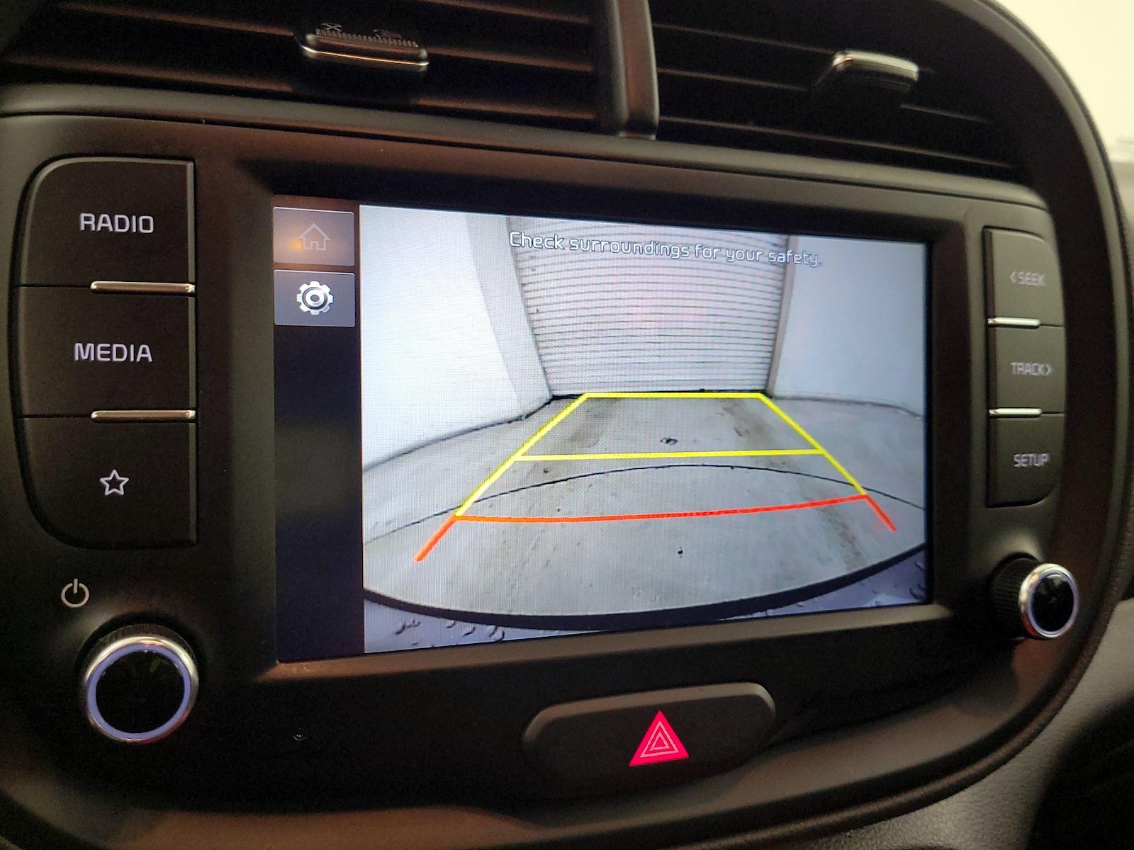2025 Kia Soul LX - Photo 15