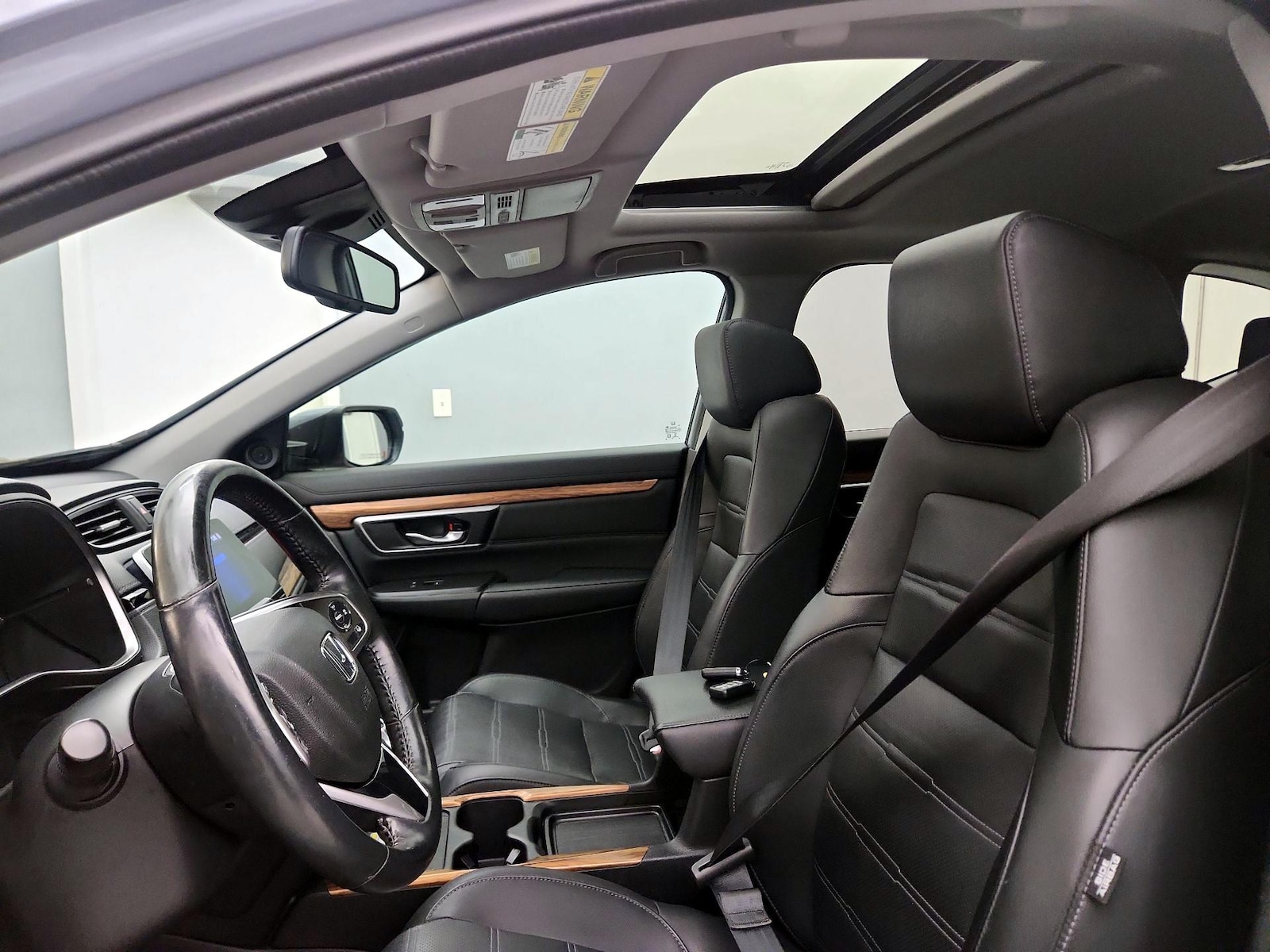 Sunroof(s) & Overhead Airbags