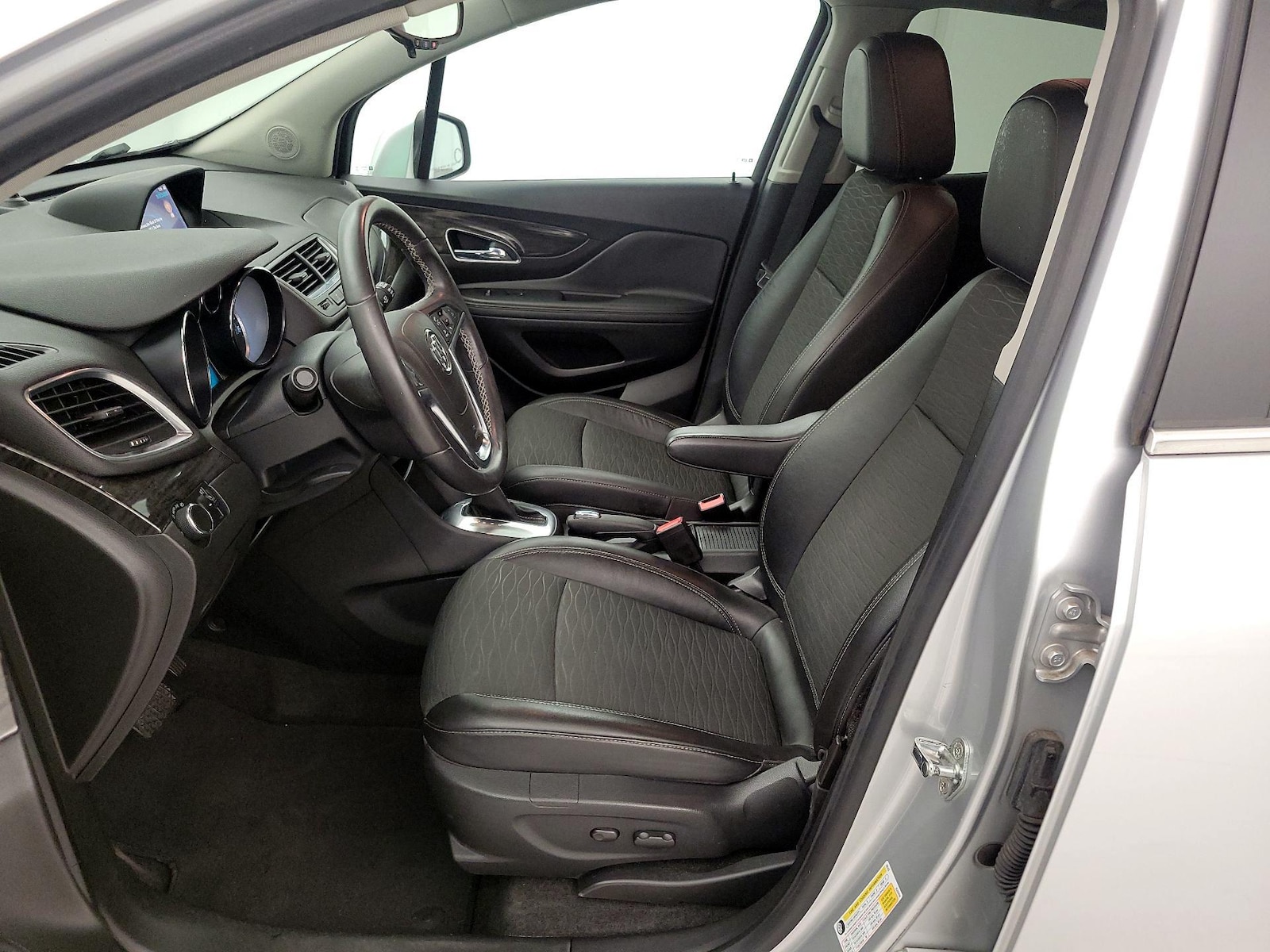 Power Seat(s) & Side Airbags