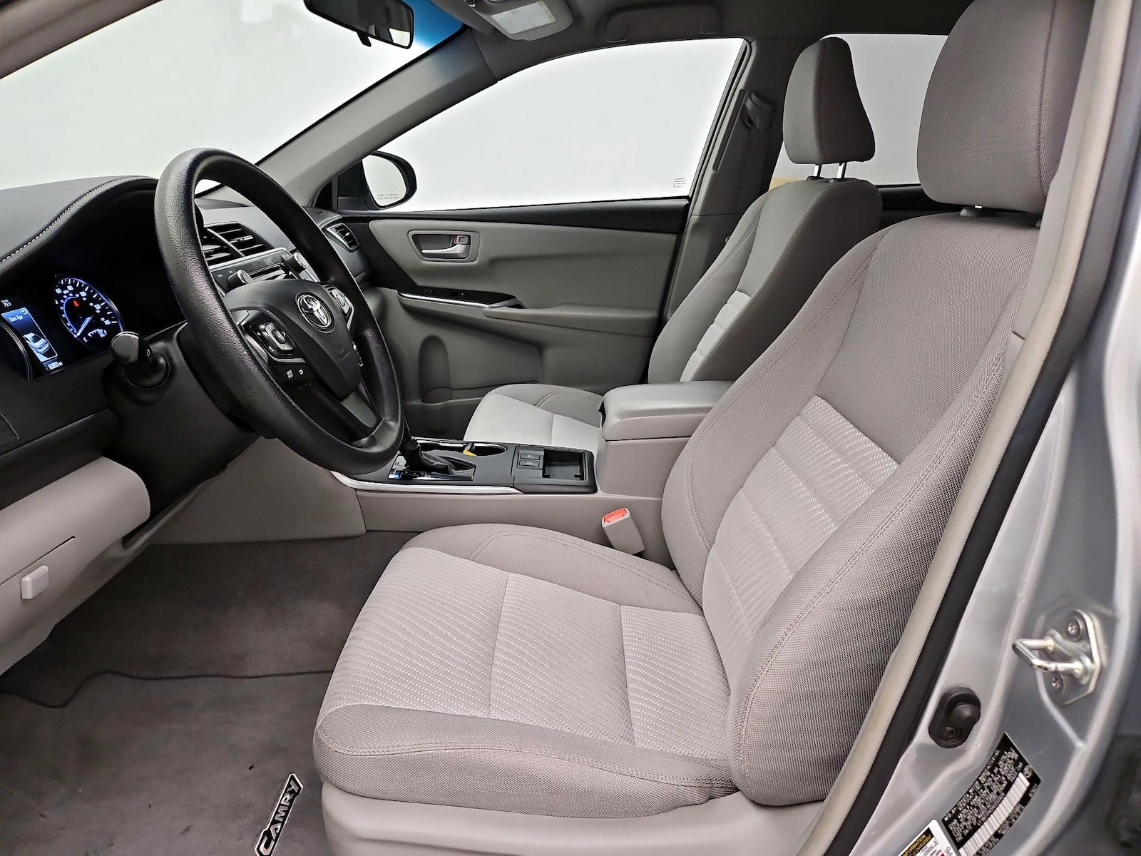 Power Seat(s) & Side Airbags