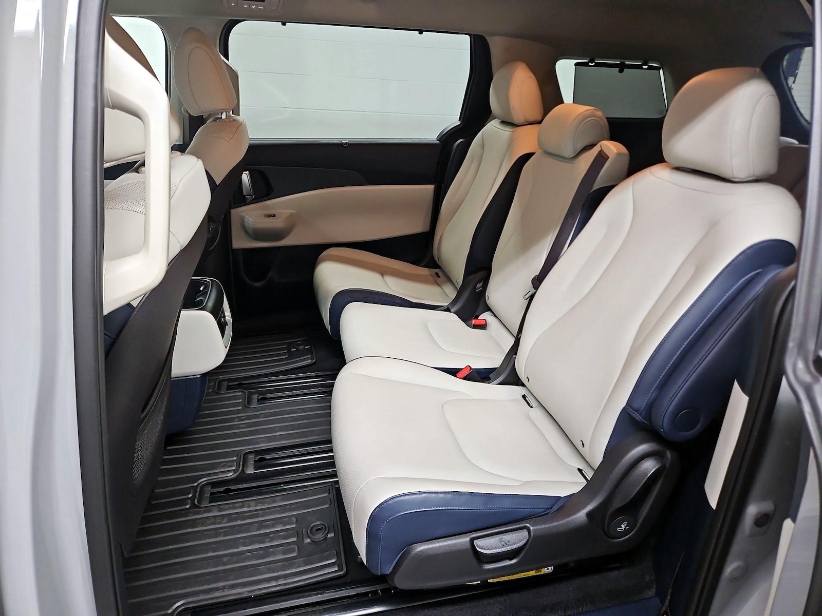 Rear Air Conditioning