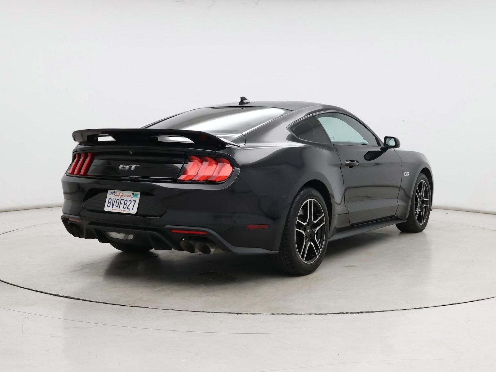 2021 Ford Mustang GT - Photo 9
