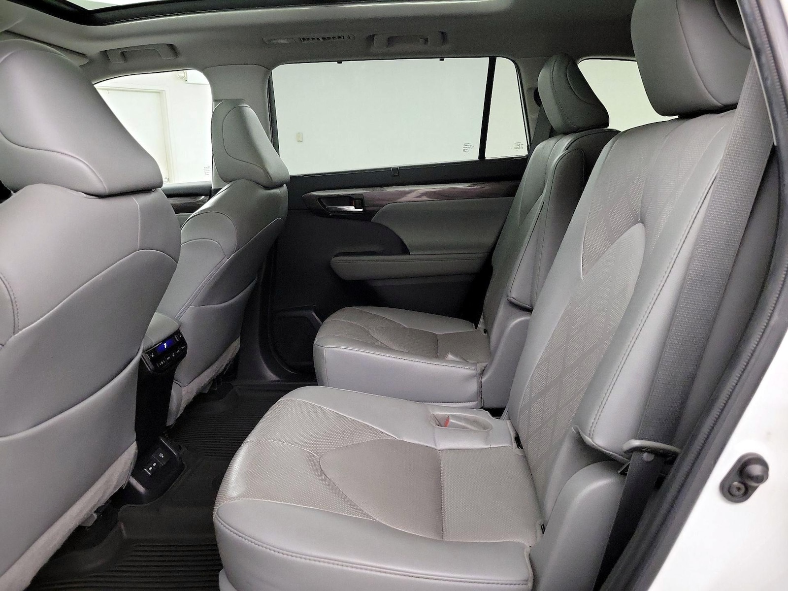 Rear Air Conditioning