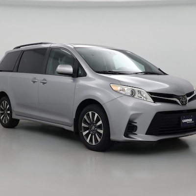 2018 Toyota Sienna LE