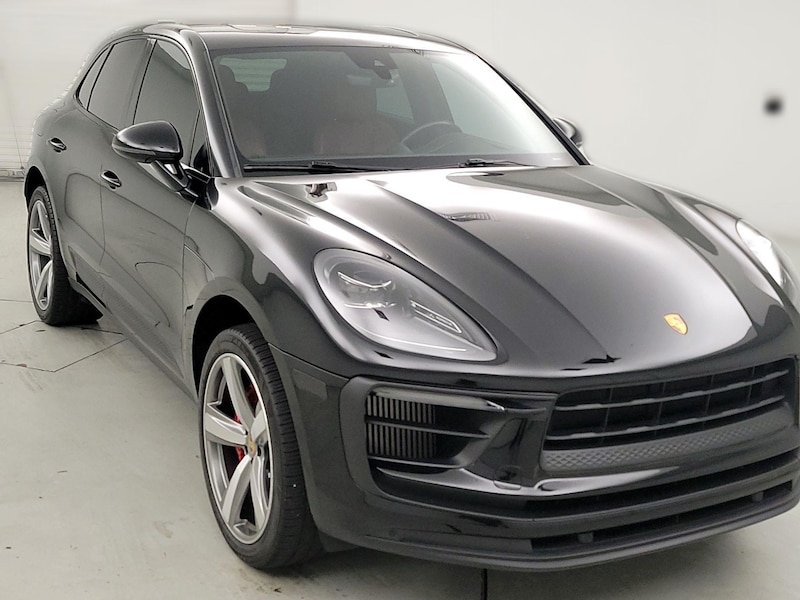 2022 Porsche Macan S