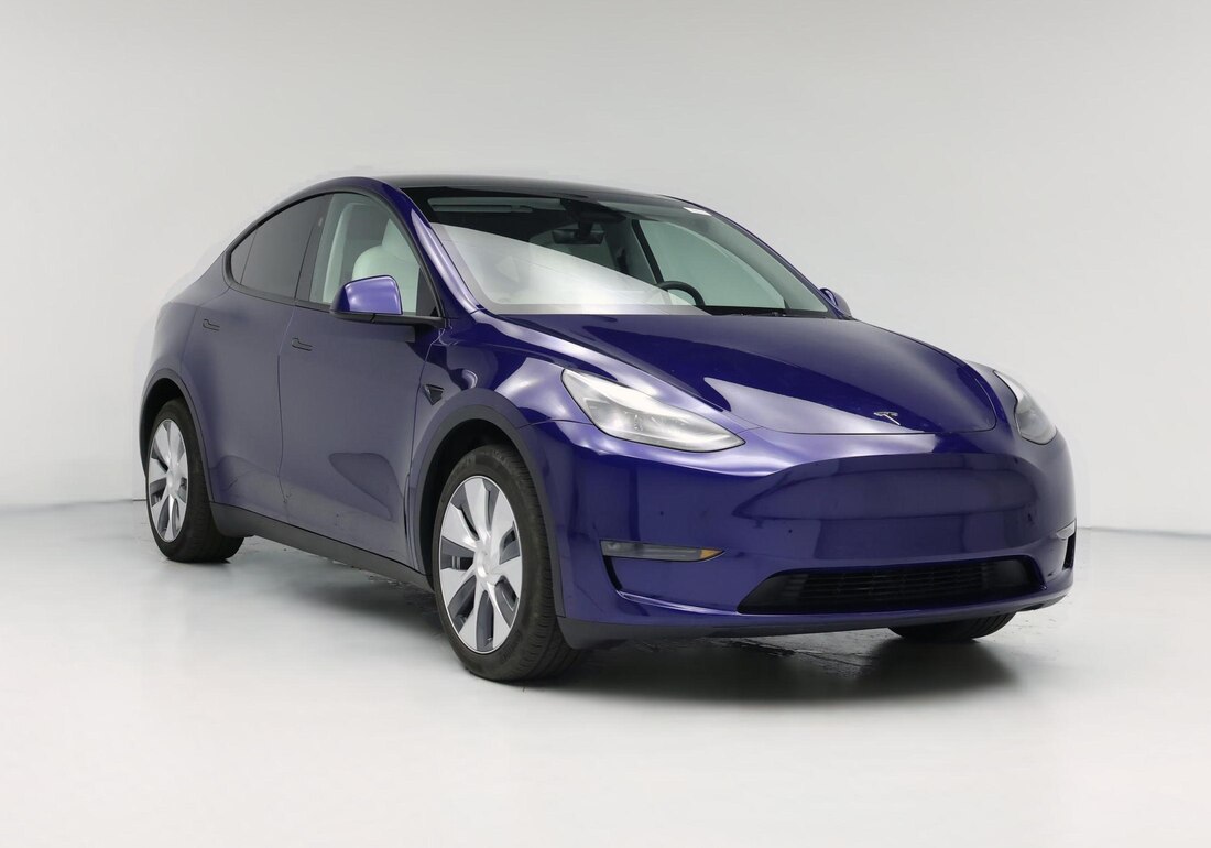 2023 Tesla Model Y Long Range All-Wheel Drive in Blue — CarMax photo