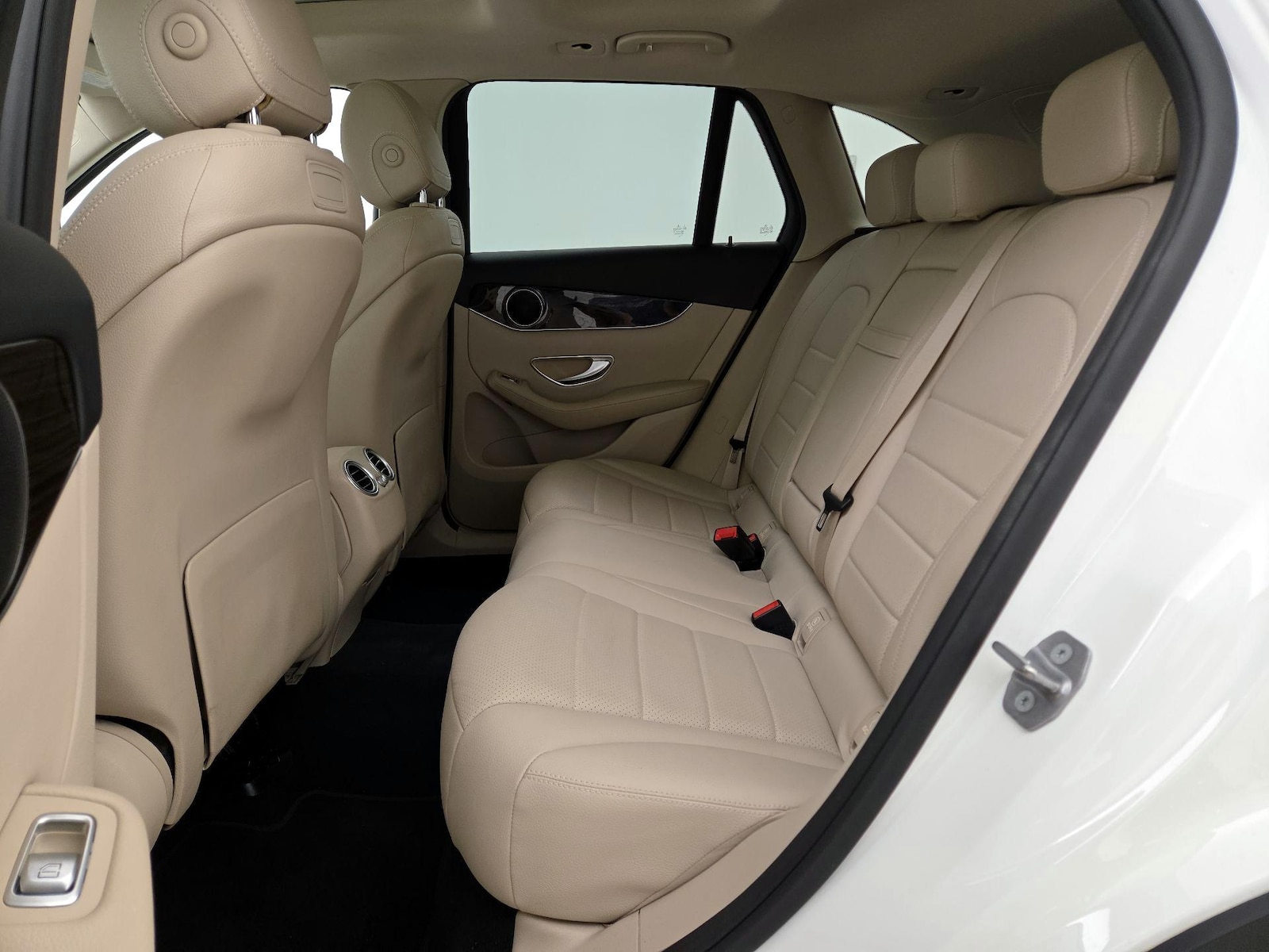 Rear Air Conditioning
