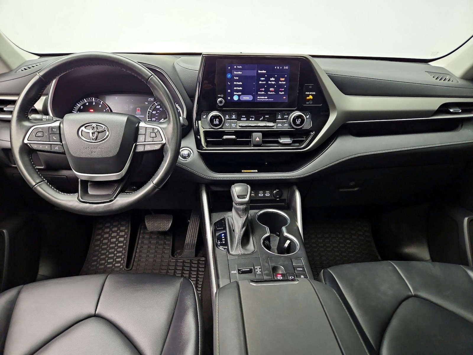 Apple CarPlay® & Android Auto™