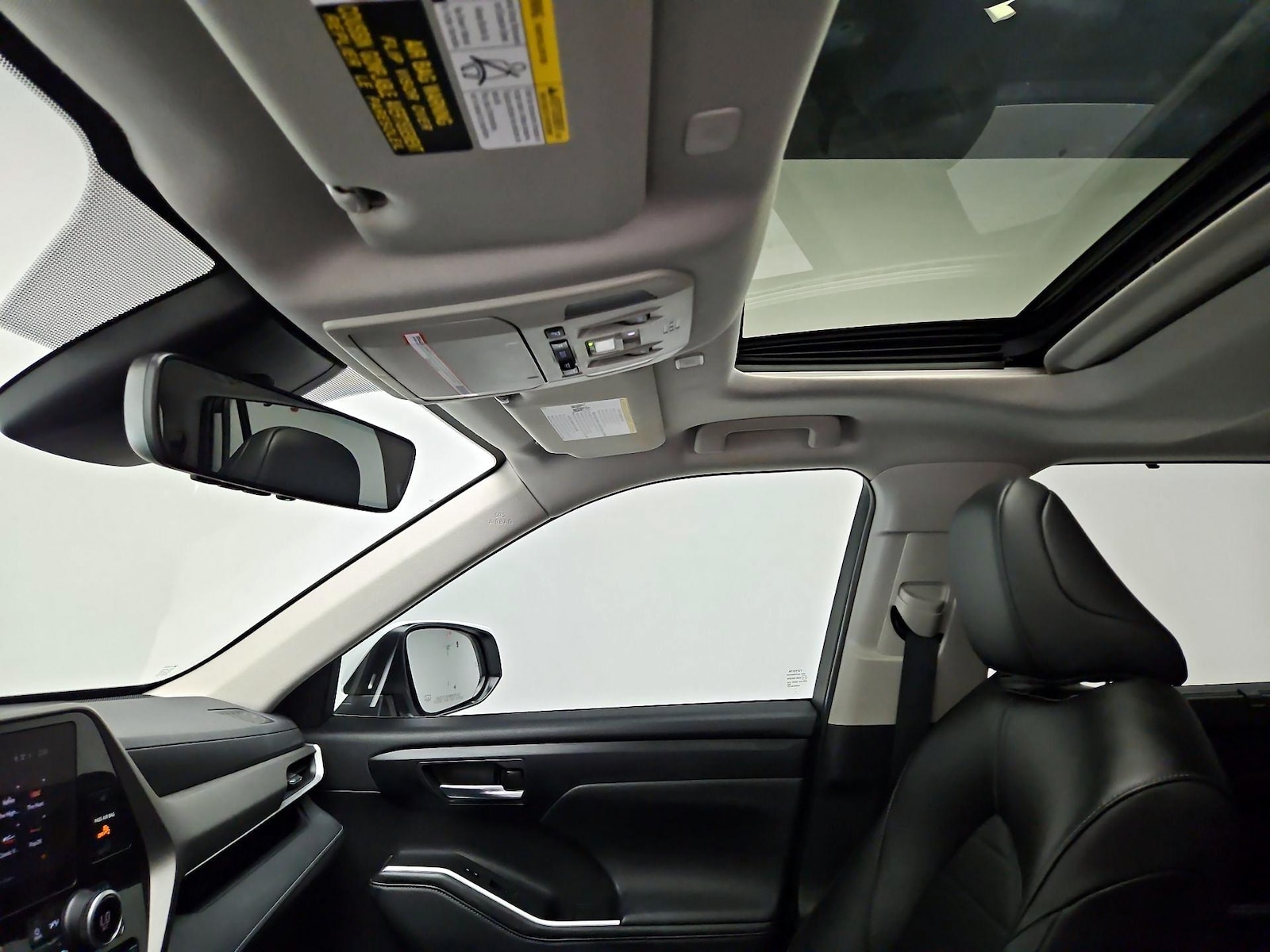 Sunroof(s) & Overhead Airbags