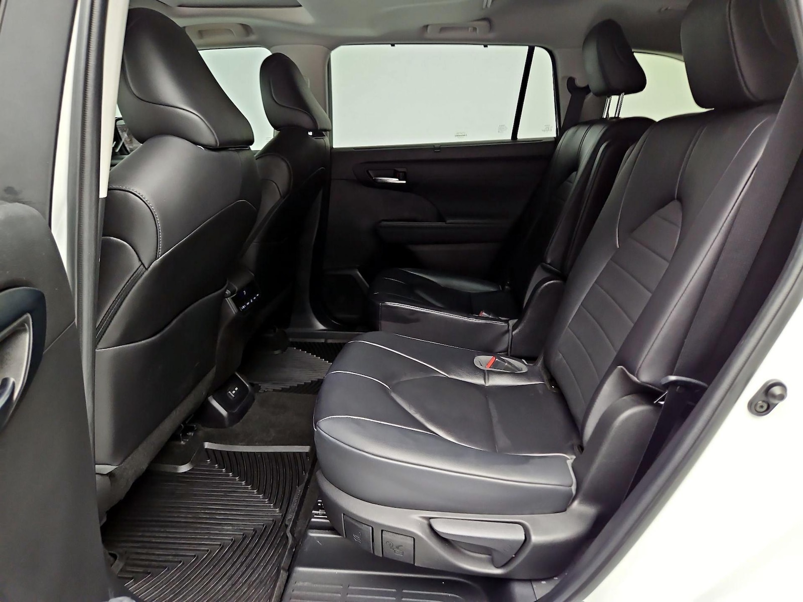 Rear Air Conditioning