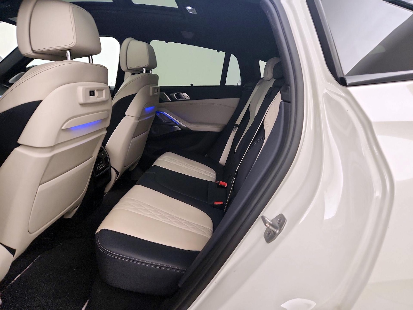 Rear Air Conditioning