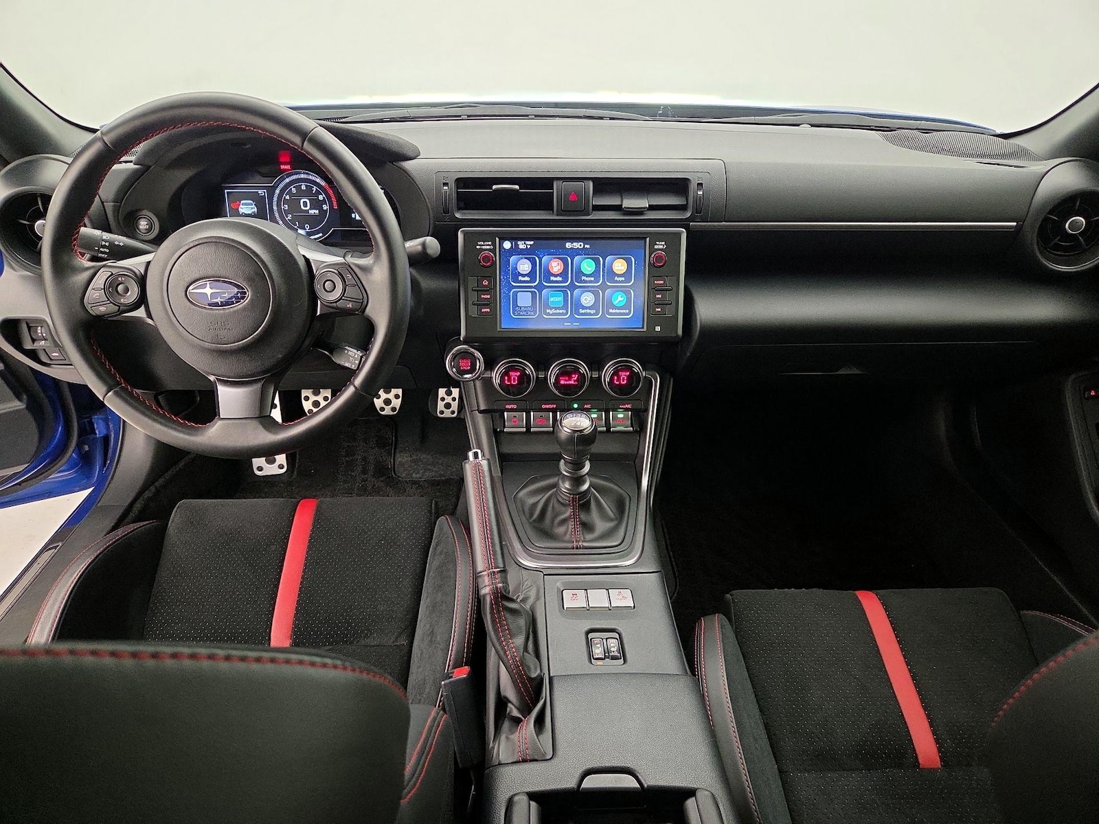 Apple CarPlay® & Android Auto™