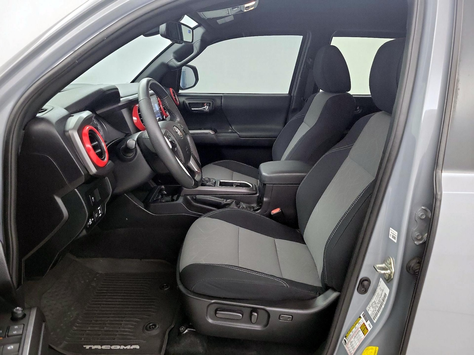 Power Seat(s) & Side Airbags