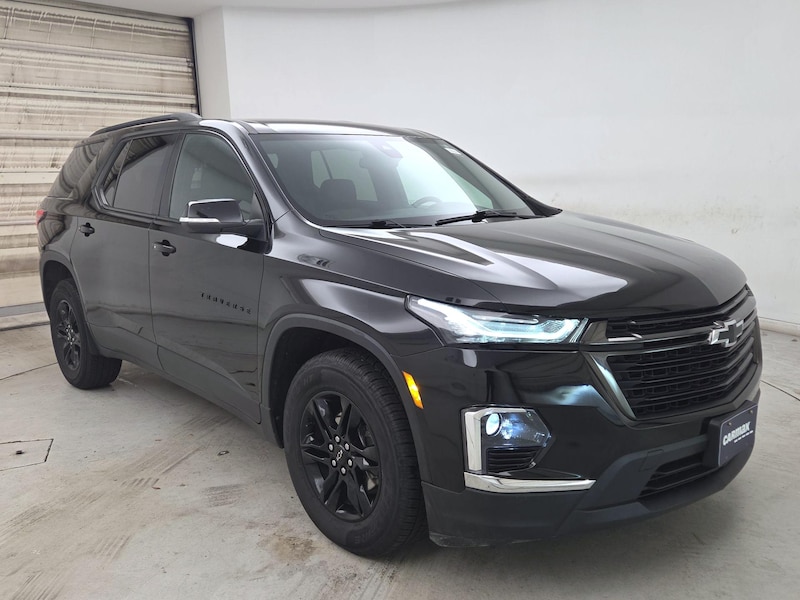 2022 Chevrolet Traverse LT Leather