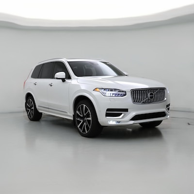 2025 Volvo XC90 B6 Plus