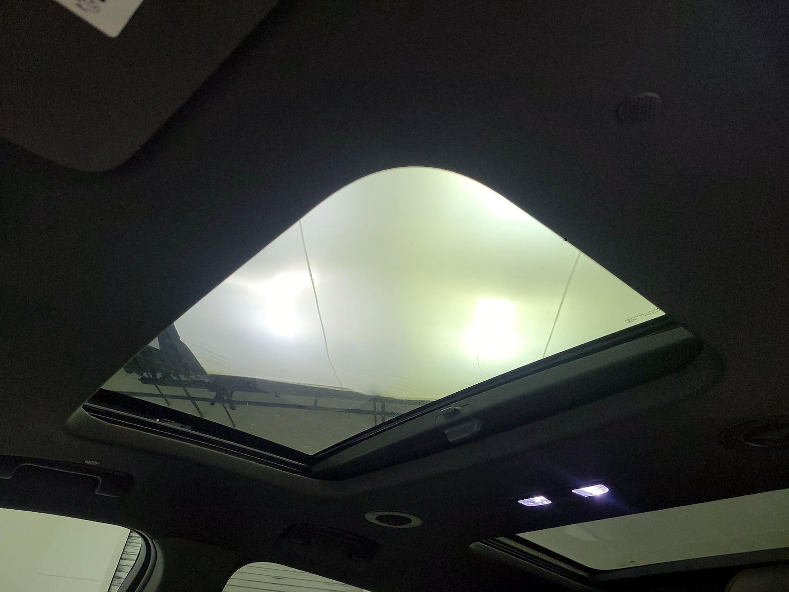 Sunroof(s) & Skylight(s)