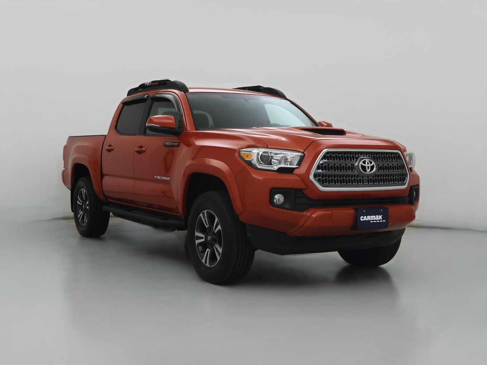 Bed Cover, Bed Liner, Tow Hitch