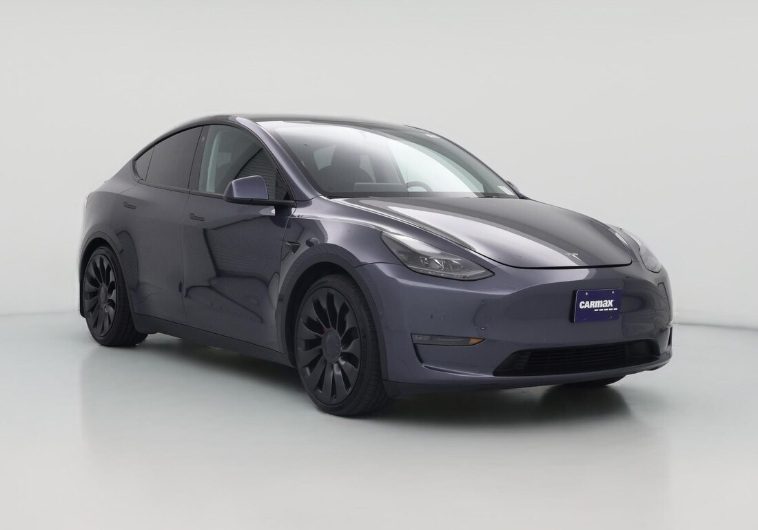 2022 Tesla Model Y Performance All-Wheel Drive in Gray — CarMax photo