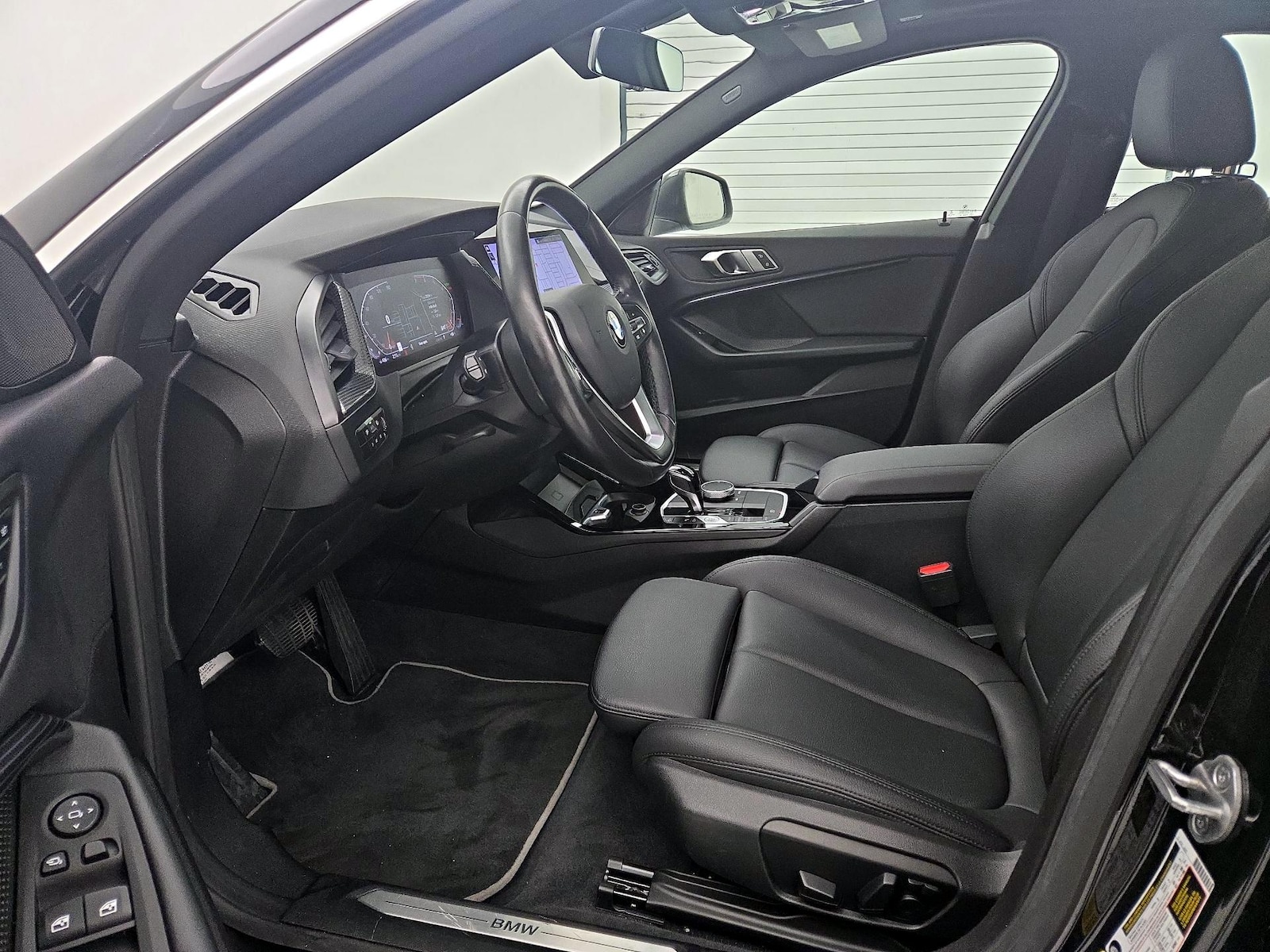 Power Seat(s) & Side Airbags