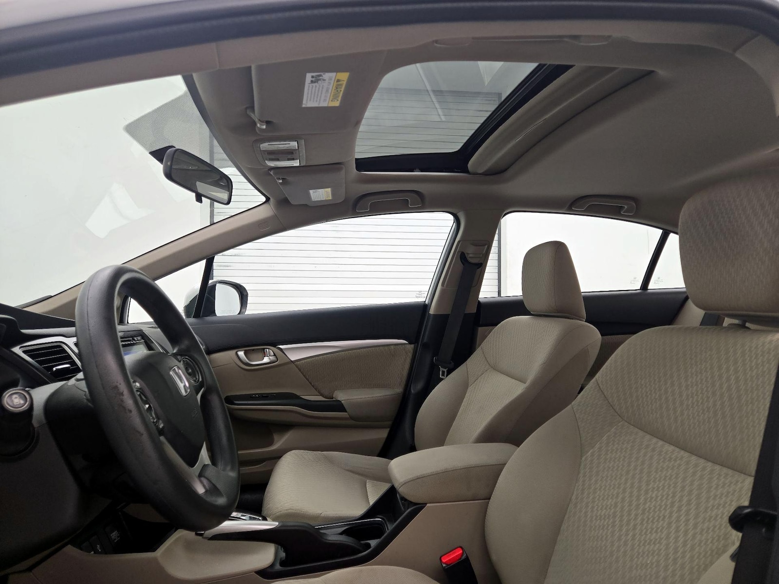 Sunroof(s) & Overhead Airbags