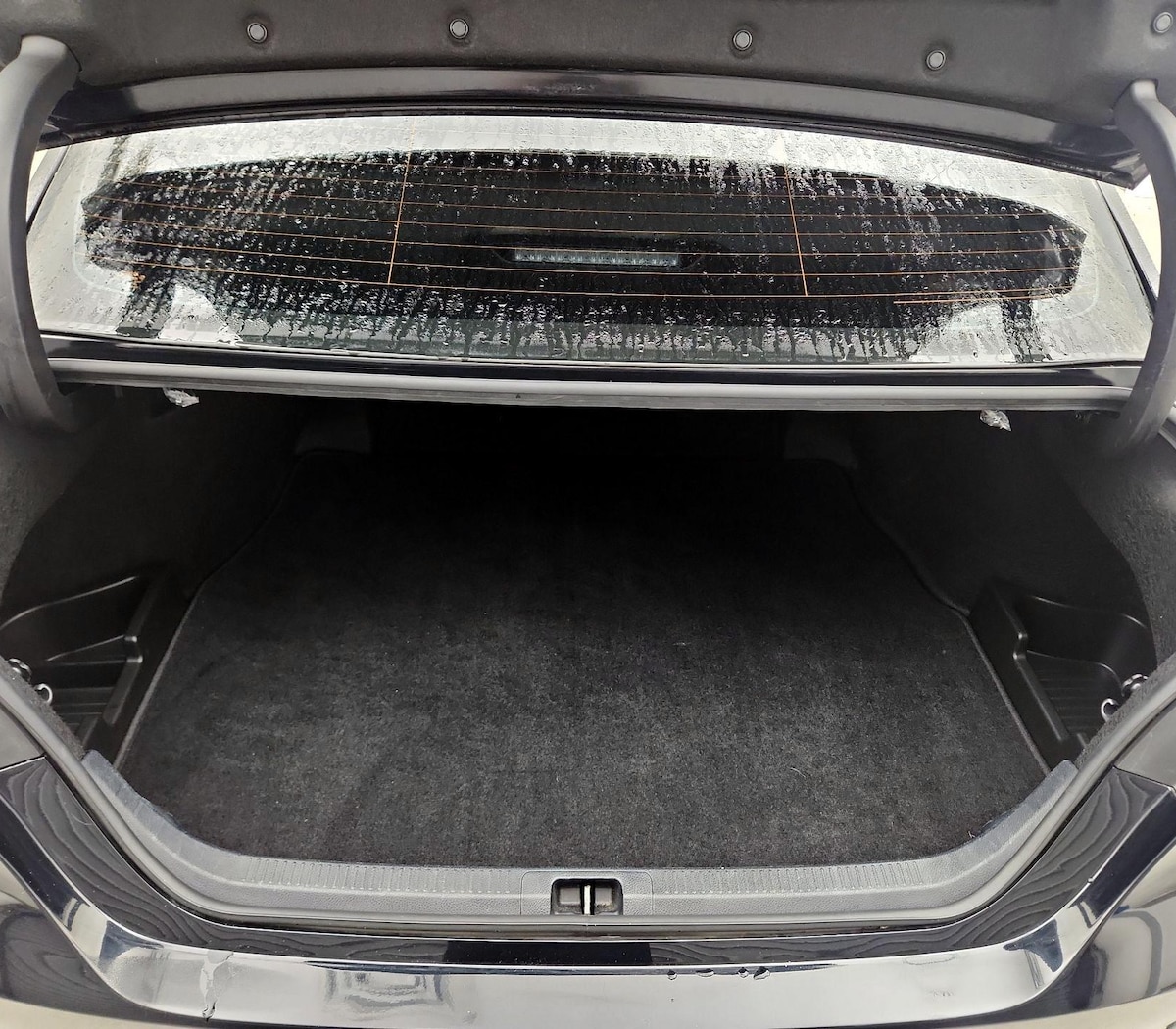 Trunk/Cargo (Seats Up)