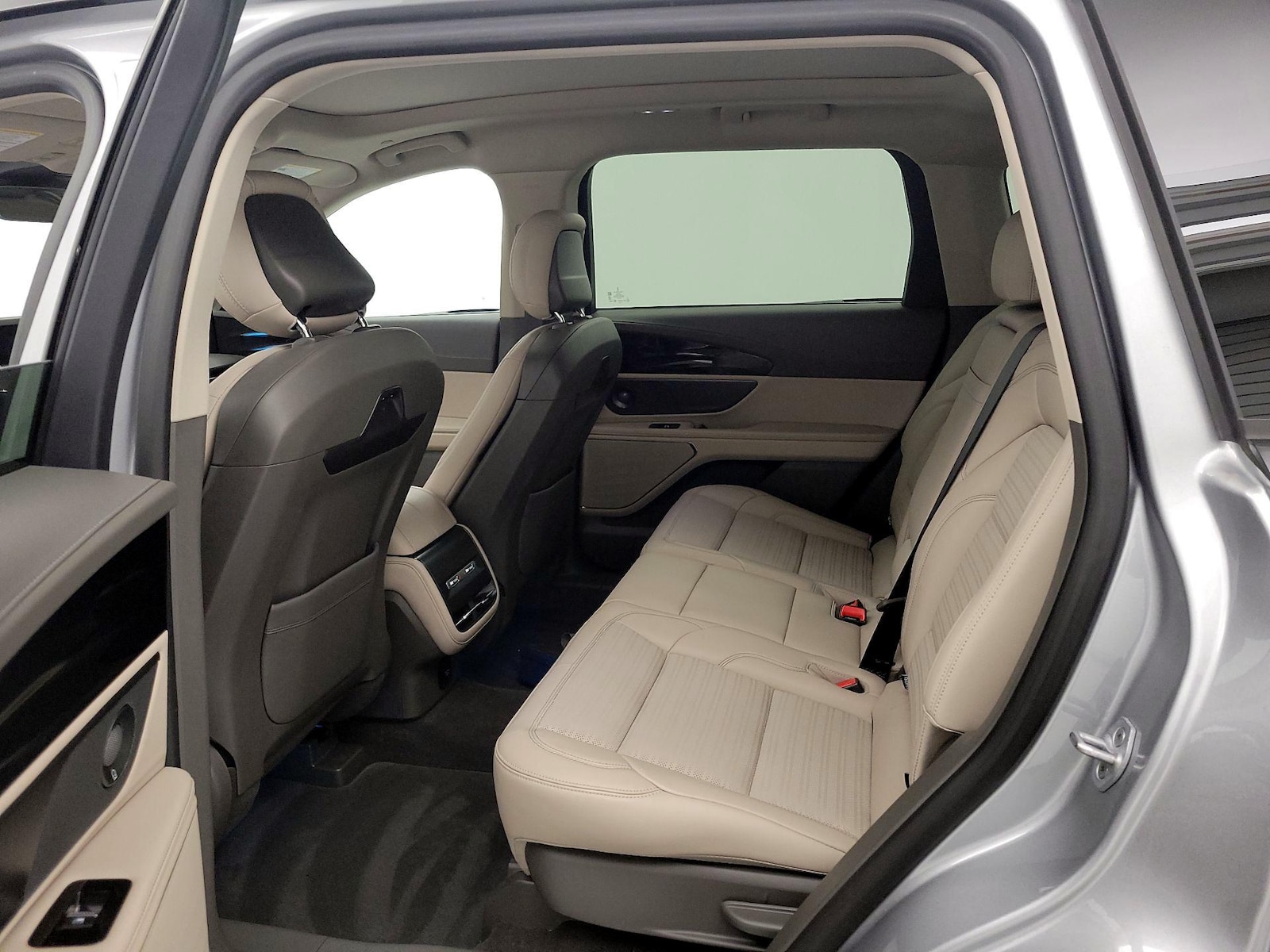 Rear Air Conditioning
