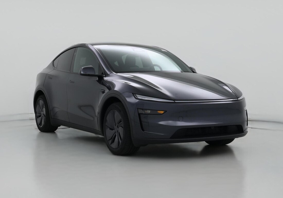 2026 Tesla Model Y Premium Rear-Wheel Drive in Gray — CarMax photo