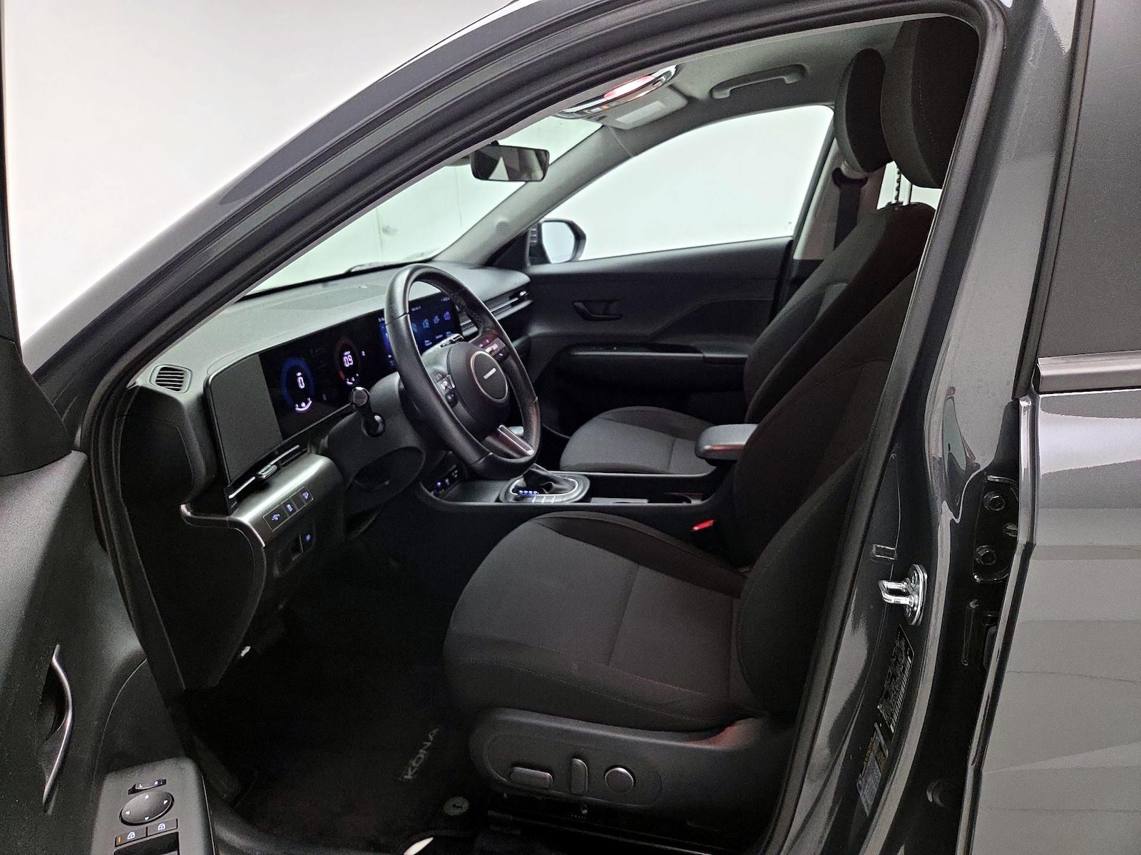 Power Seat(s) & Side Airbags