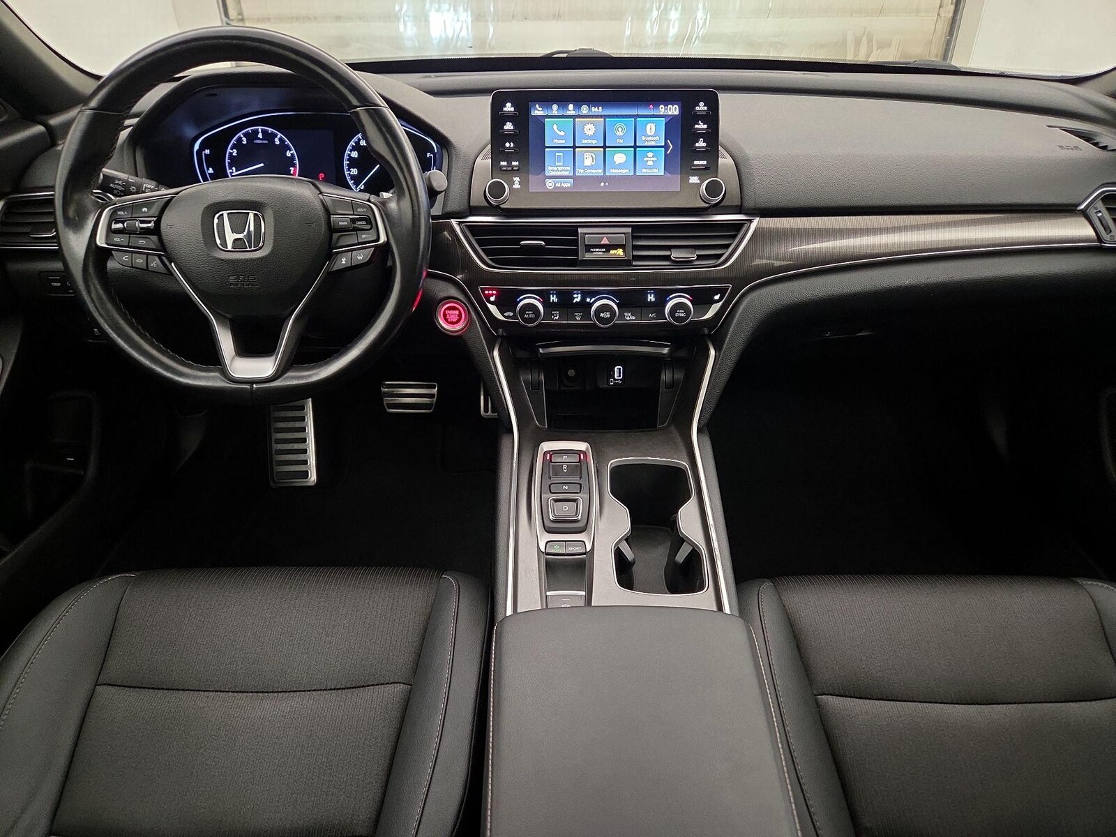 Apple CarPlay® & Android Auto™