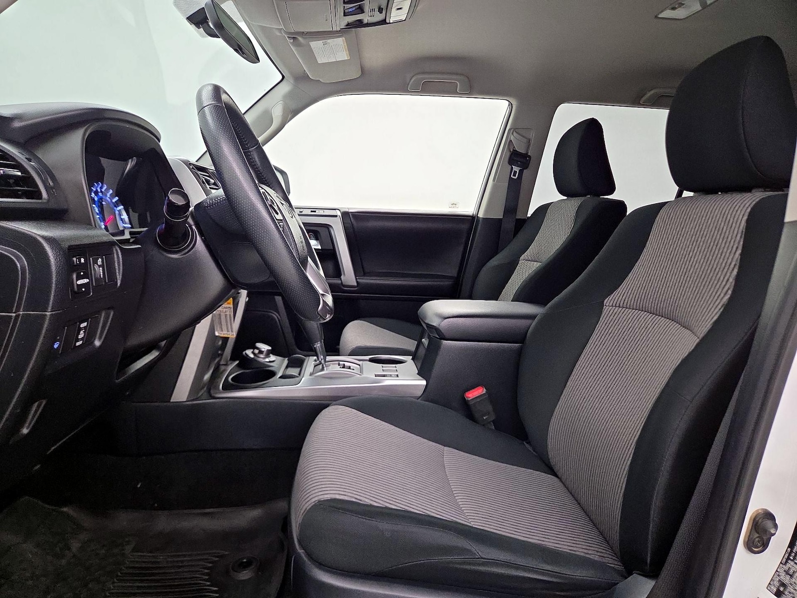 Power Seat(s) & Side Airbags