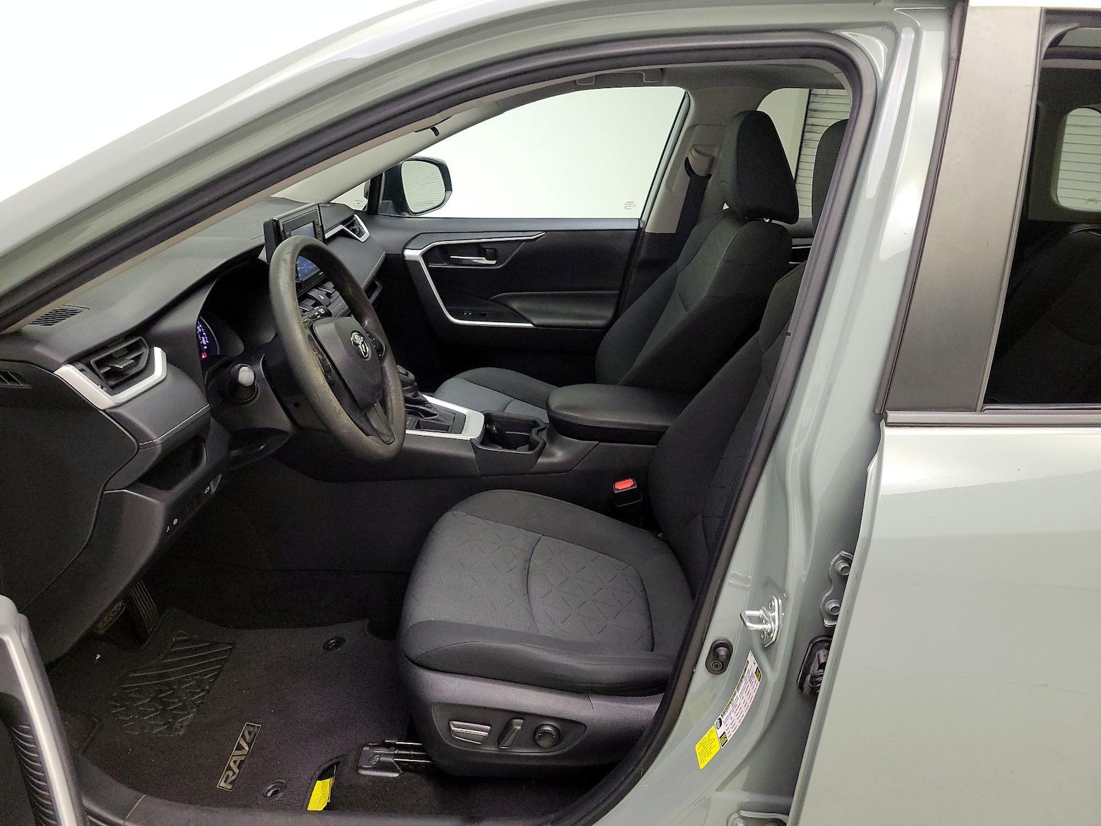 Power Seat(s) & Side Airbags