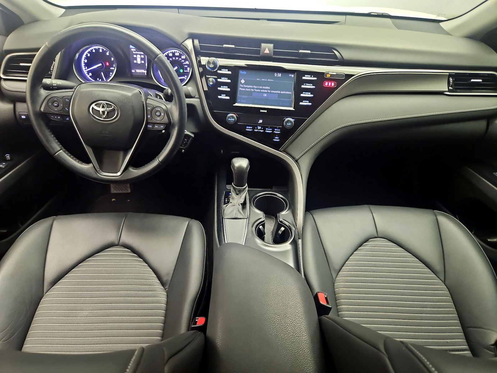 Apple CarPlay® & Android Auto™