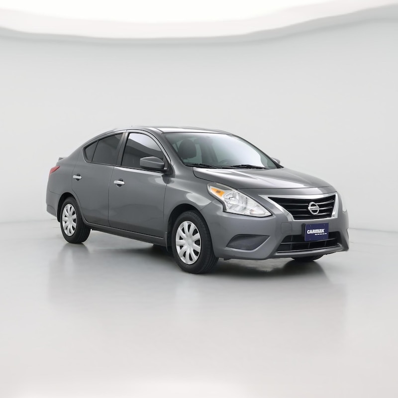 2018 Nissan Versa SV