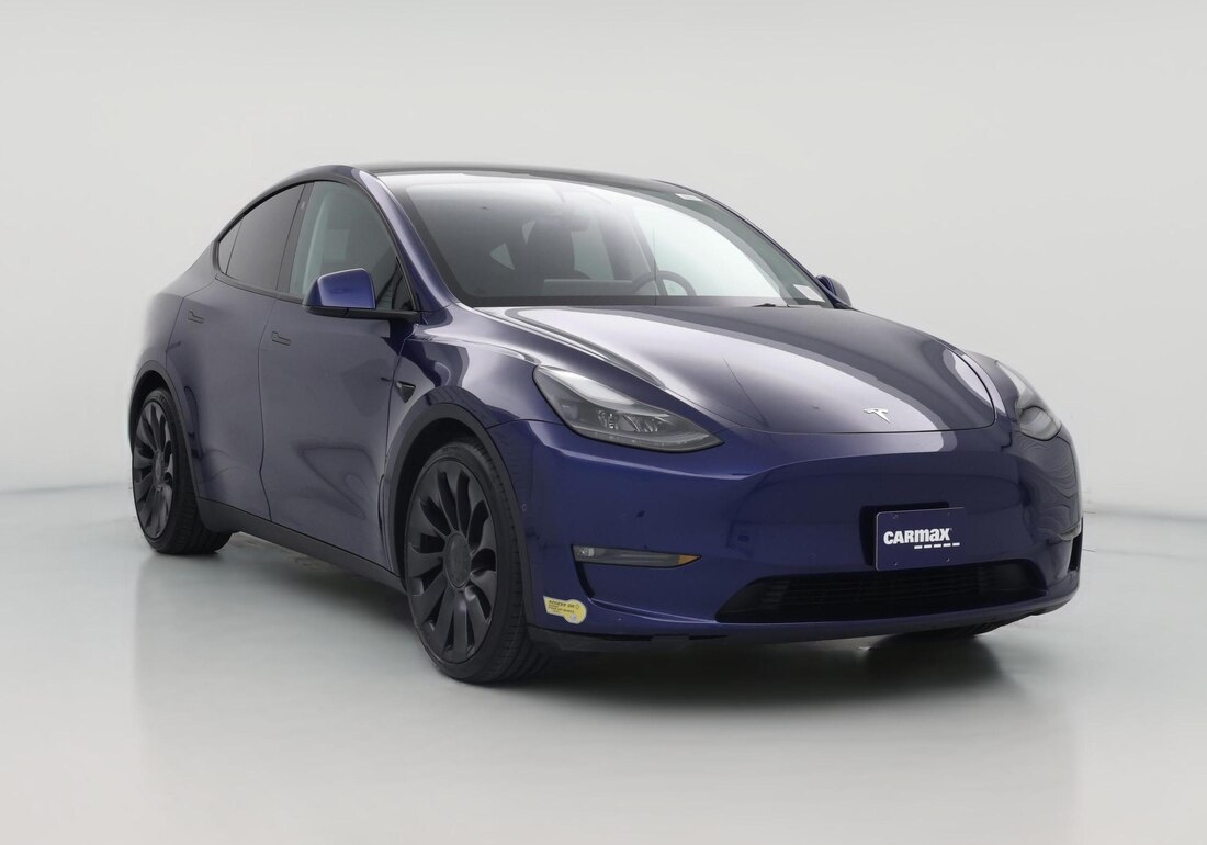 2022 Tesla Model Y Performance All-Wheel Drive in Blue — CarMax photo