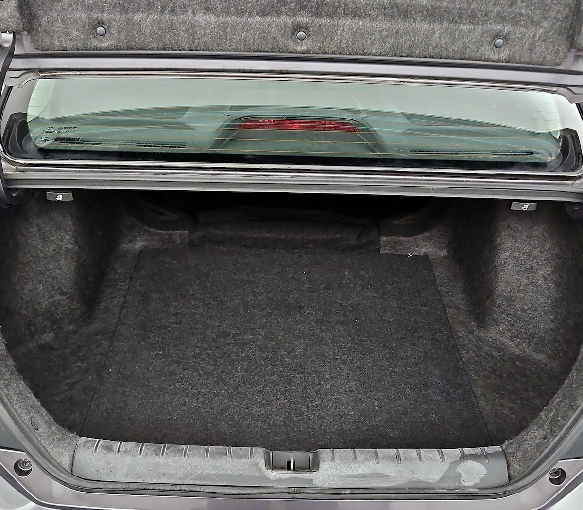 Trunk/Cargo (Seats Up)