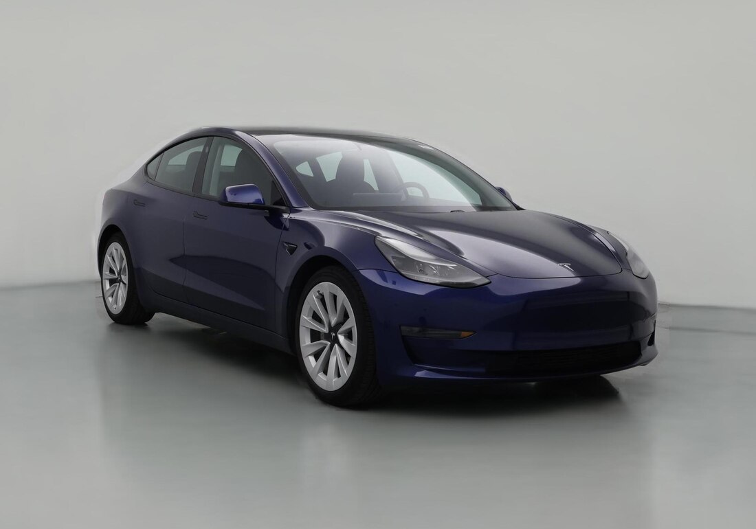 2021 Tesla Model 3 Standard Range Plus in Blue — CarMax photo
