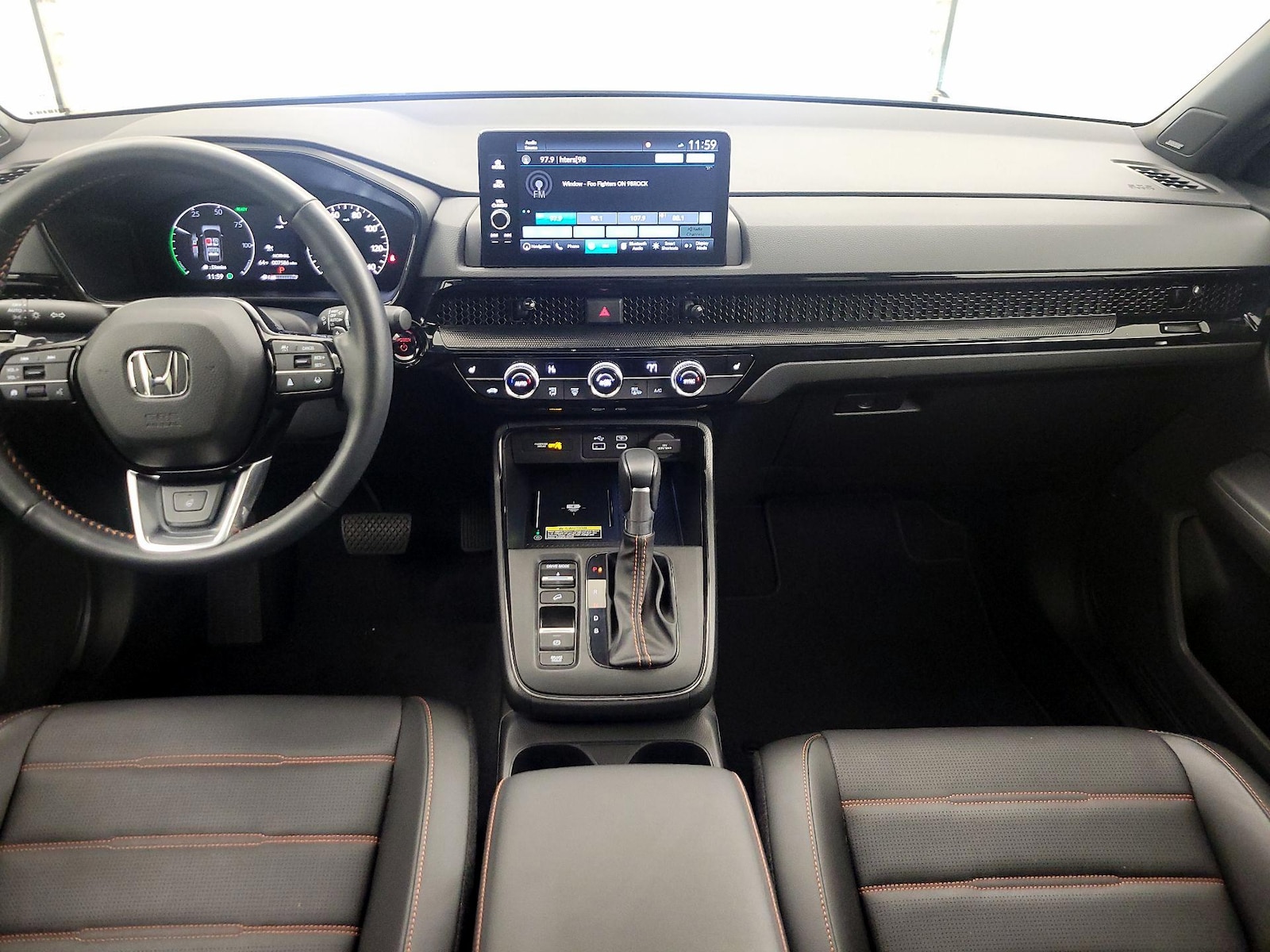 Apple CarPlay® & Android Auto™
