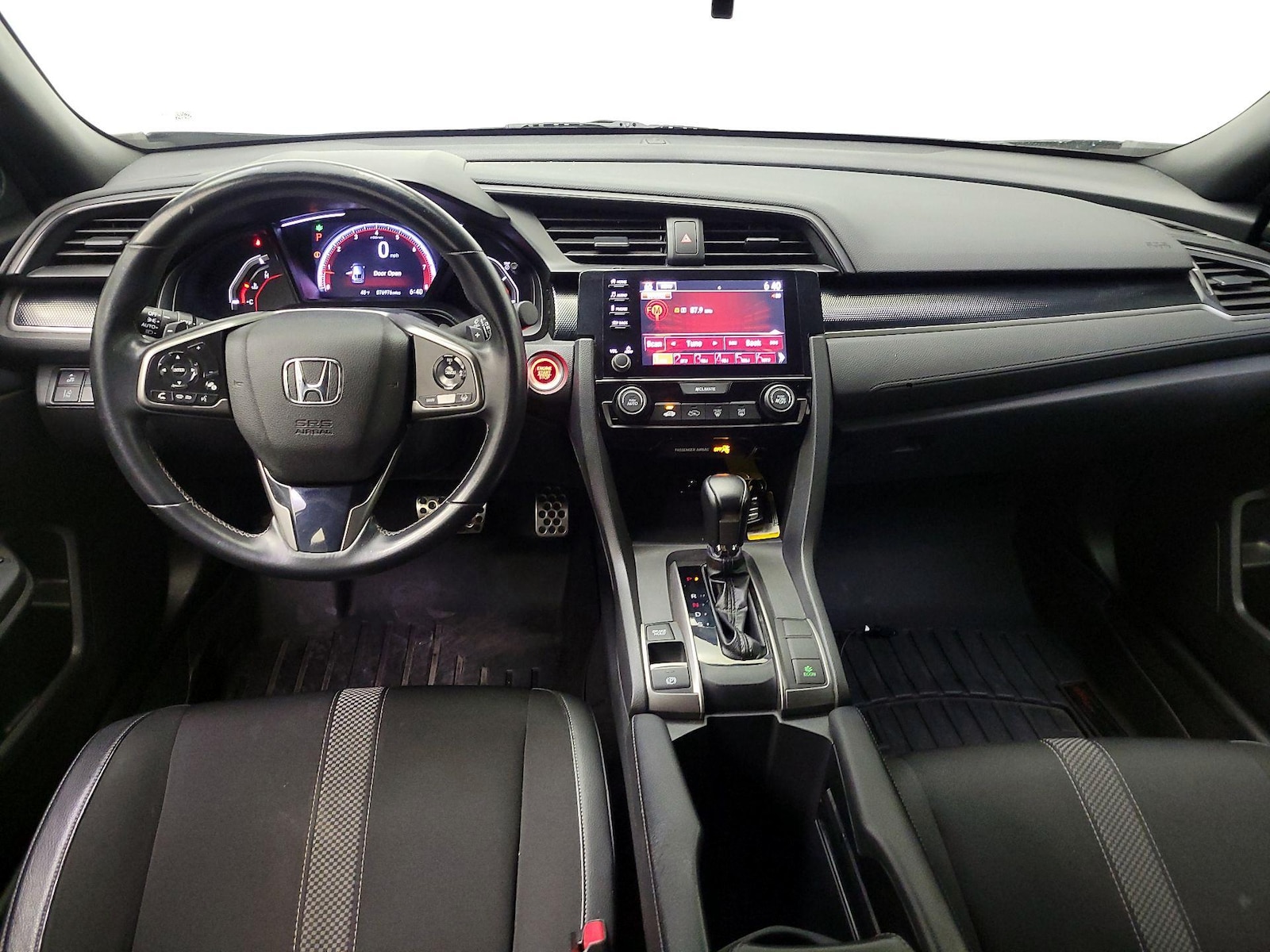 Apple CarPlay® & Android Auto™