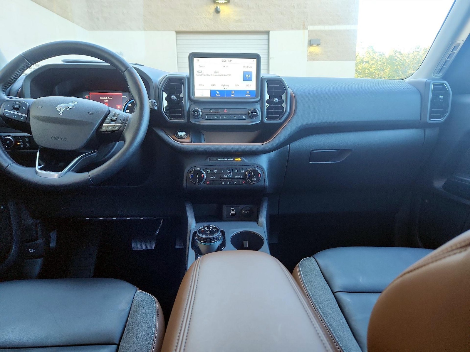 Apple CarPlay® & Android Auto™