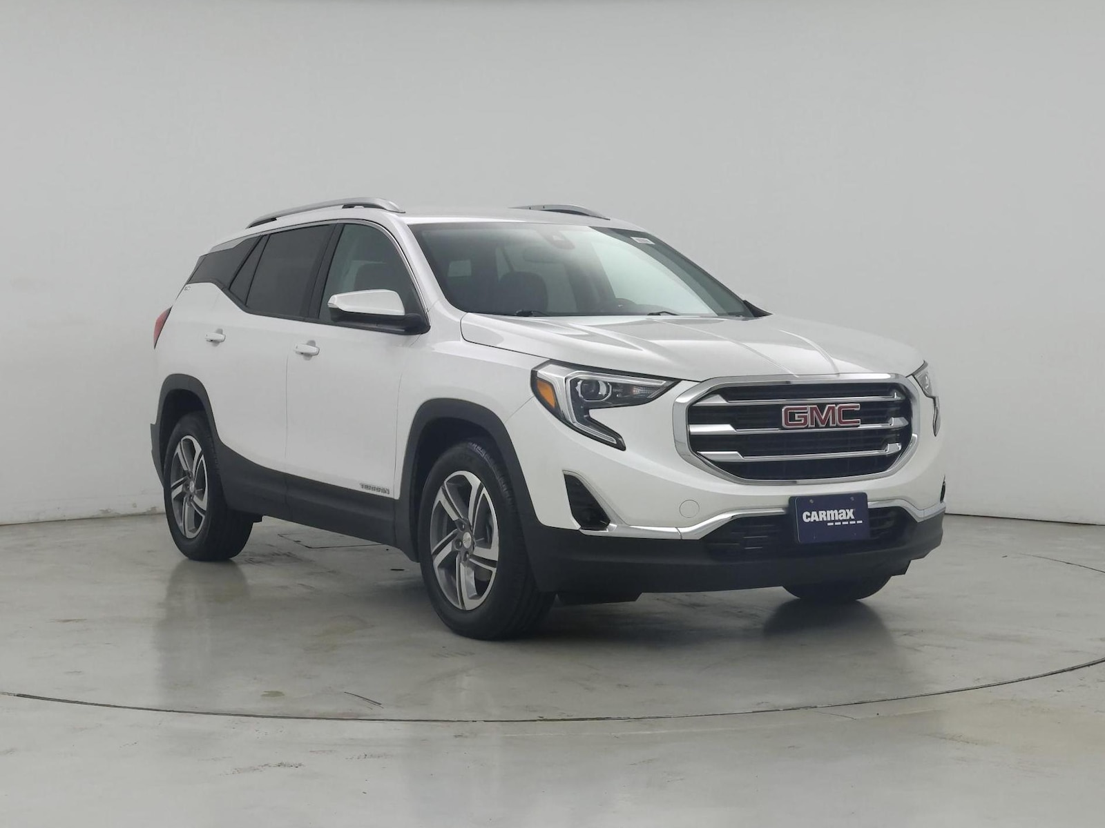 2020 GMC Terrain SLT - Photo 2