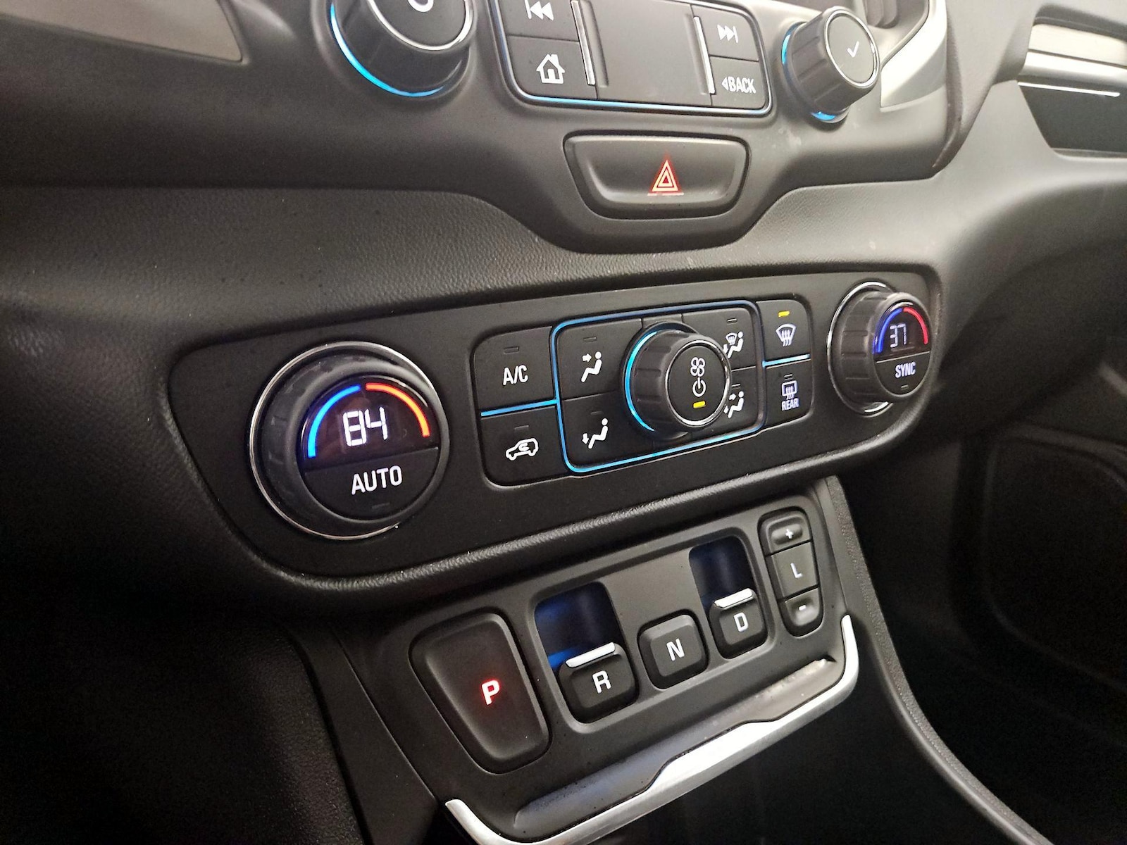 2020 GMC Terrain SLT - Photo 17
