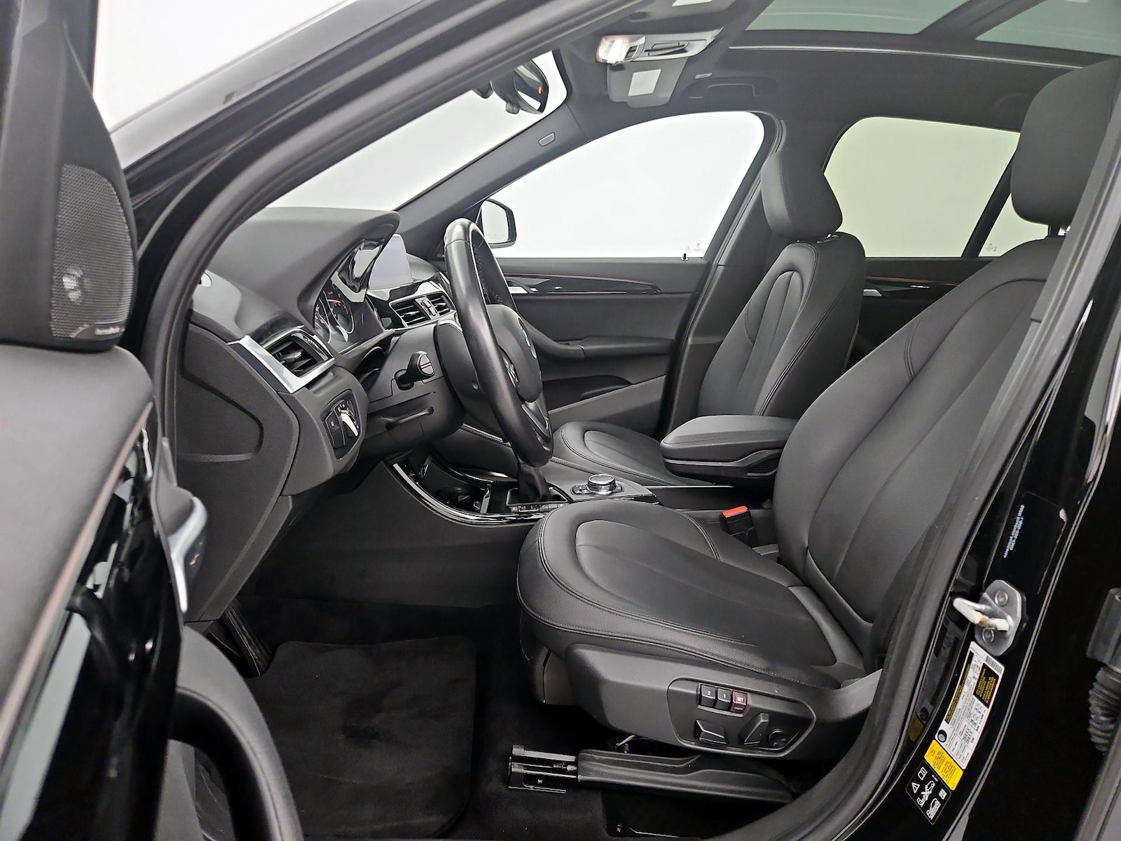 Power Seat(s) & Side Airbags