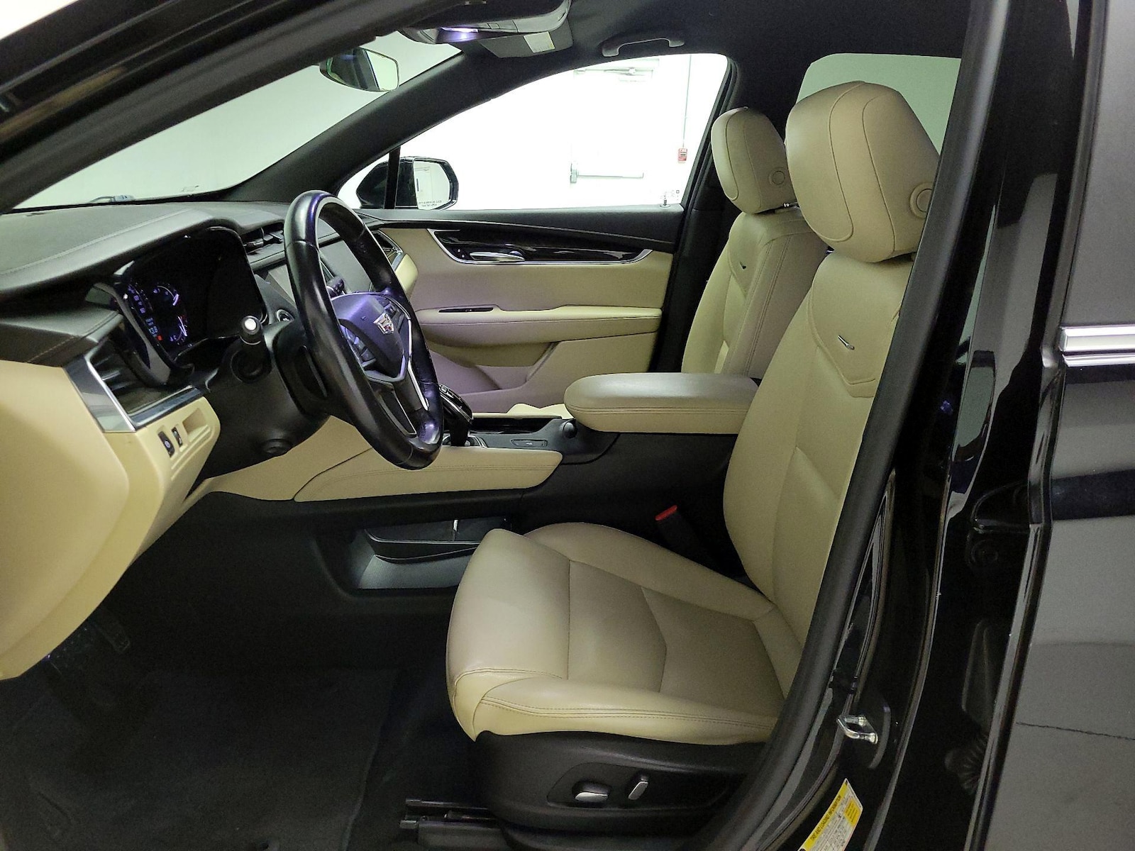 Power Seat(s) & Side Airbags