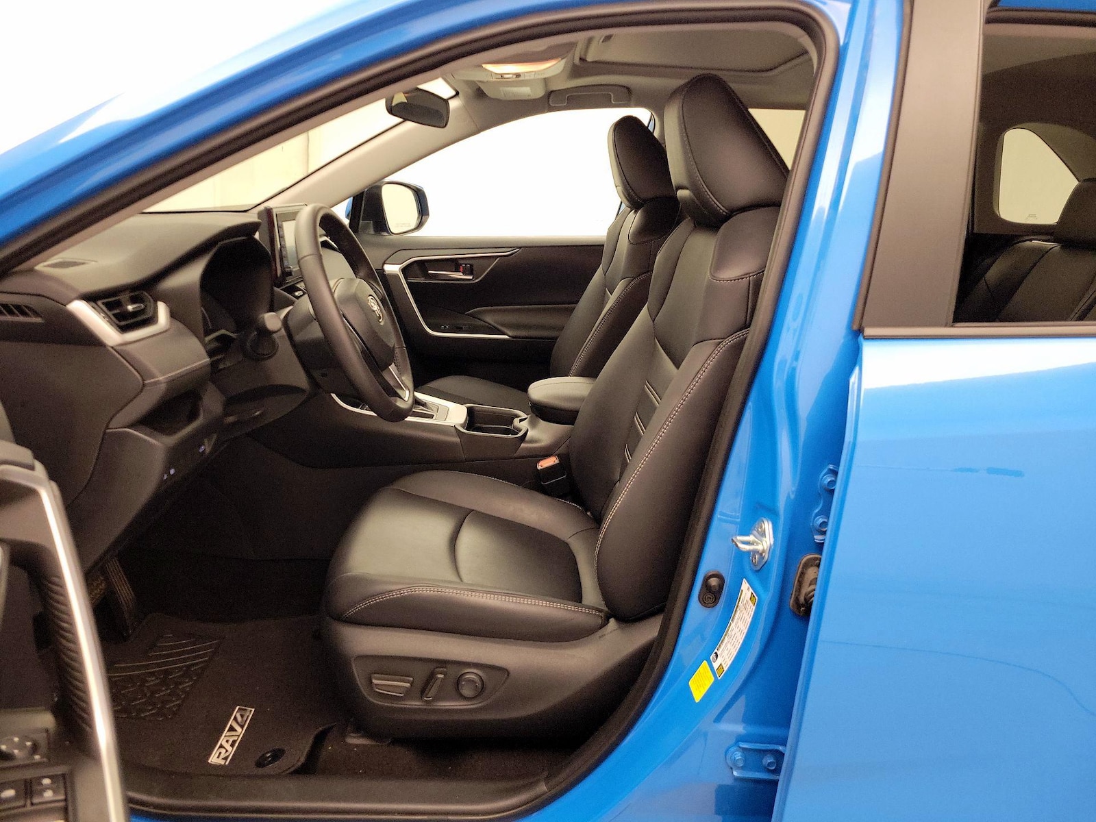 Power Seat(s) & Side Airbags