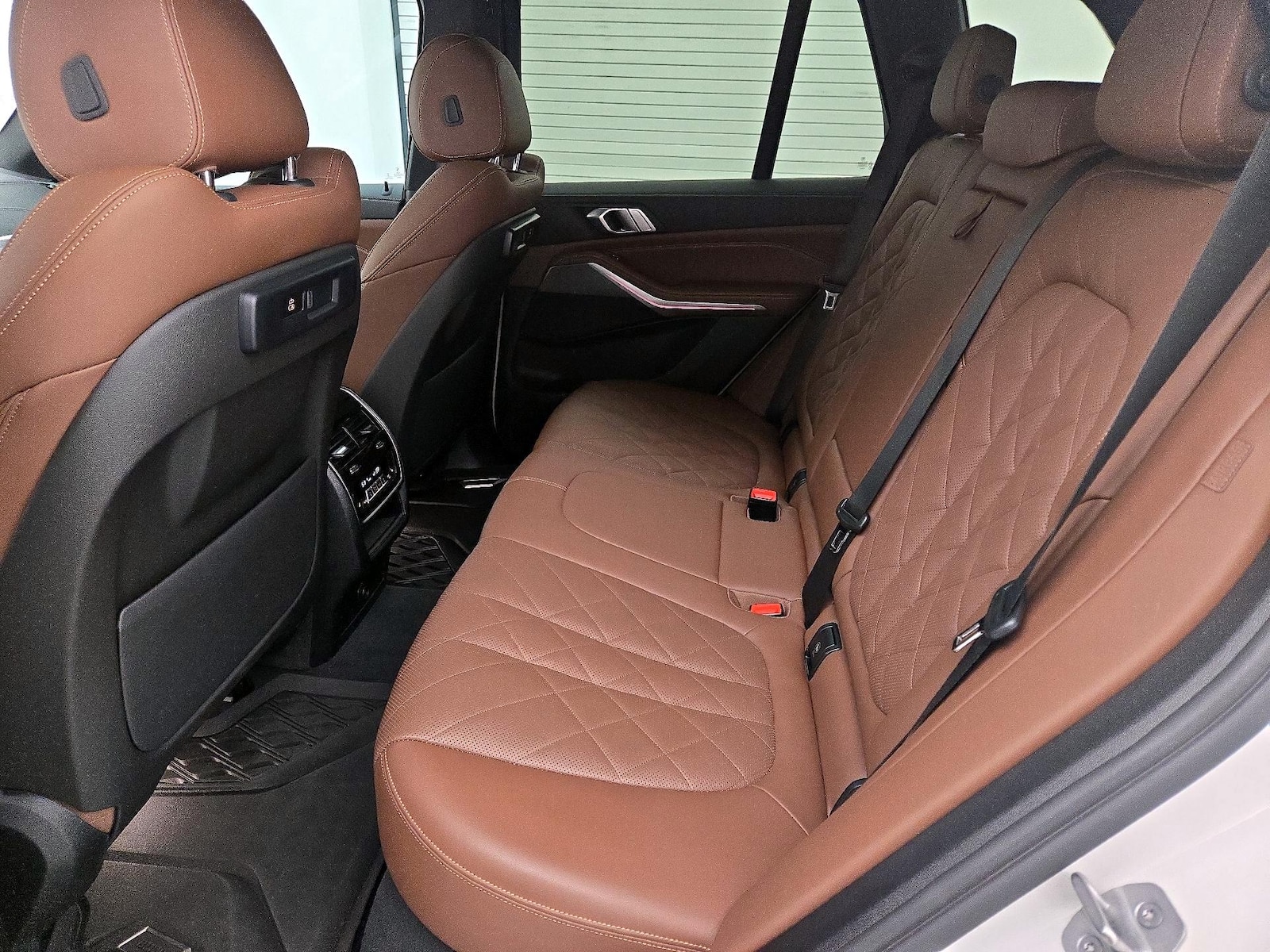 Rear Air Conditioning
