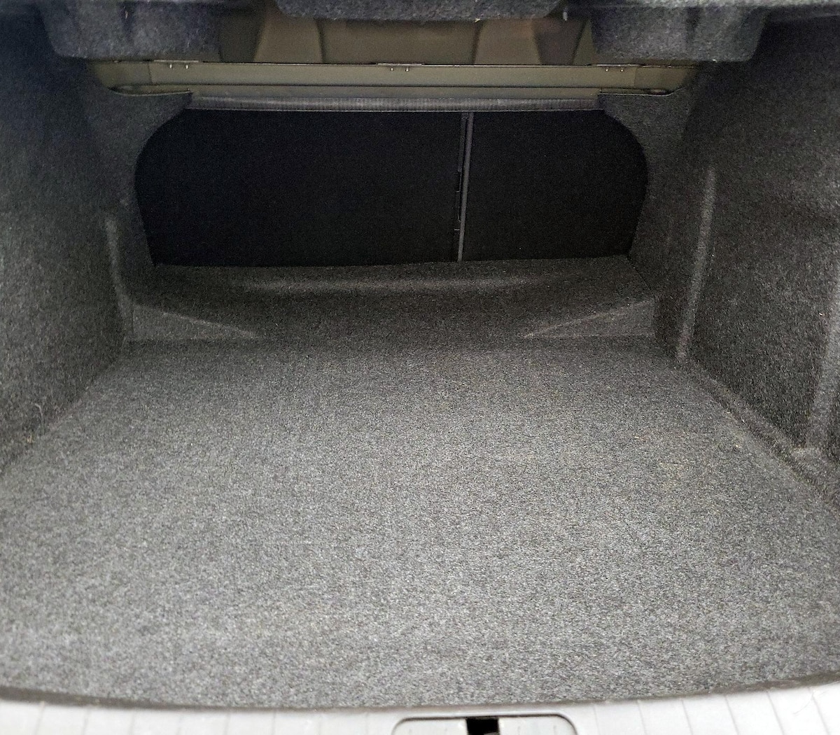 Trunk/Cargo (Seats Up)